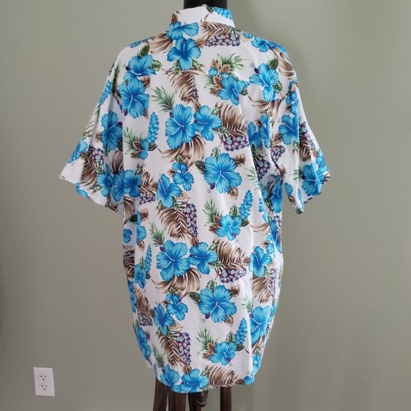 Brand New WOT MEN'S Hawaiian Colorful Shirt - Picture 2 of 2